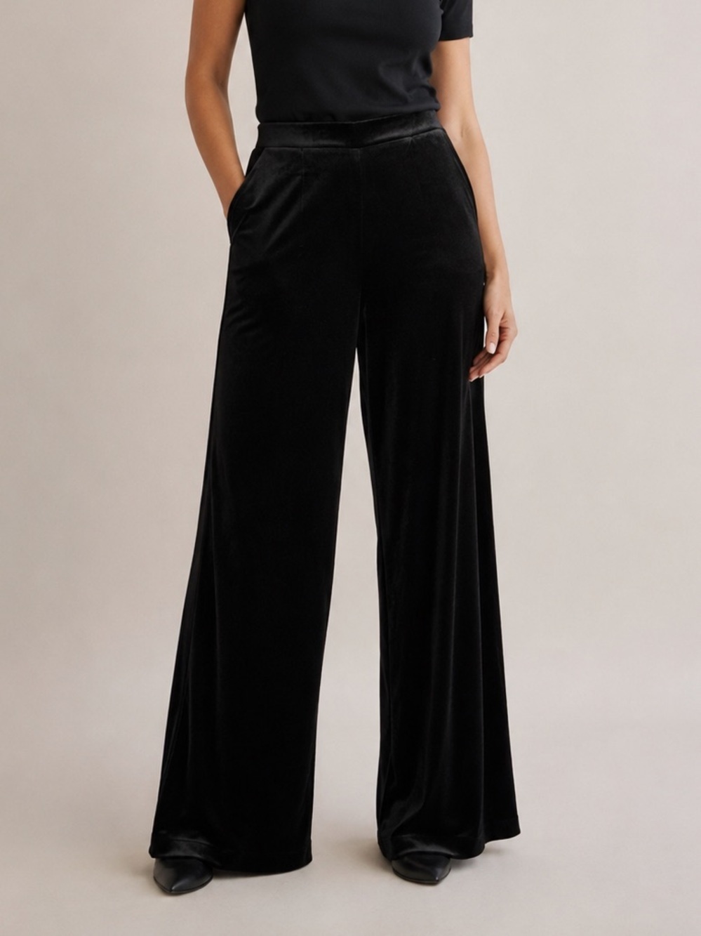 Antonio Melani Alma Wide Leg Pants in Black Velvet Size 6